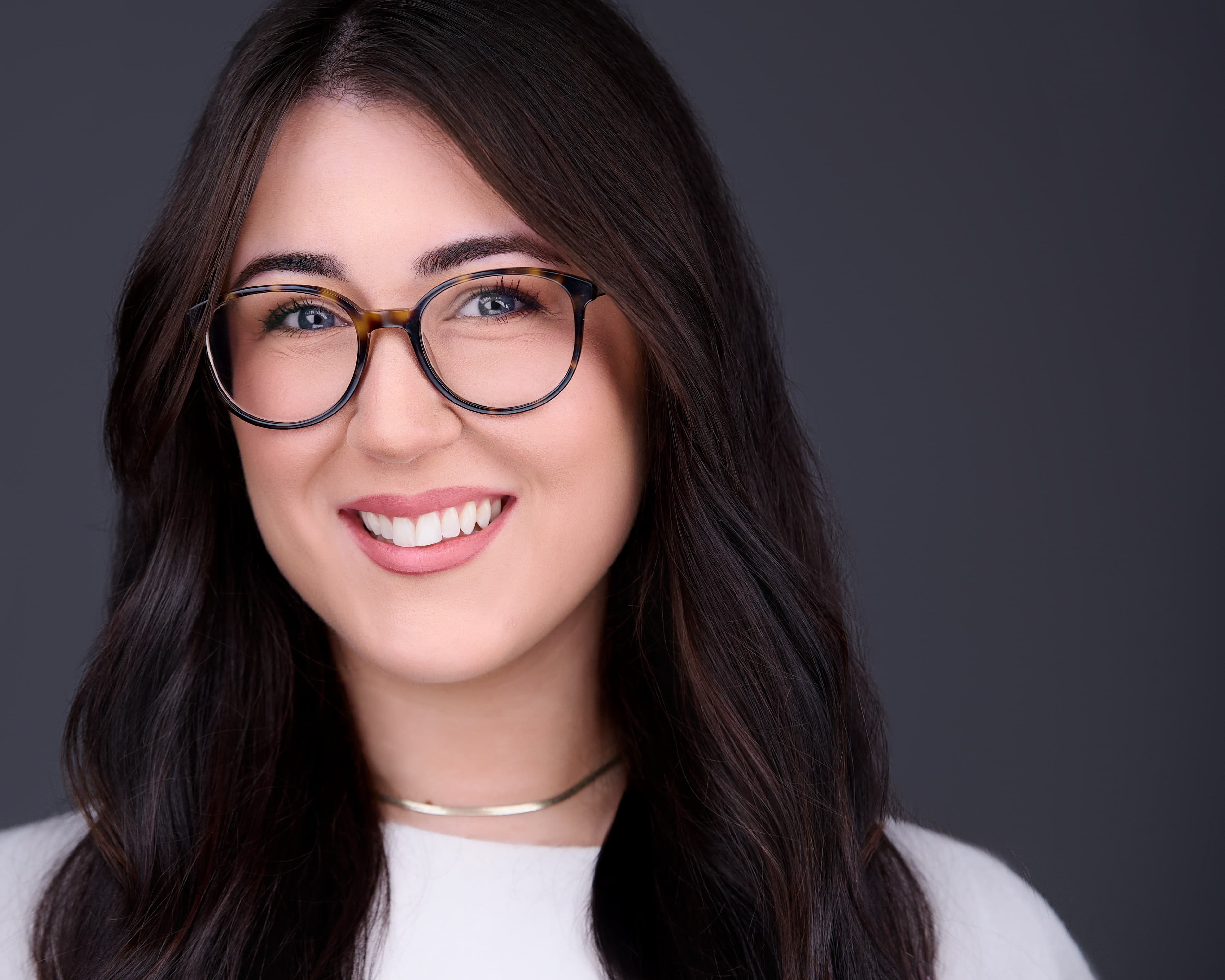 Nikki's professional headshot