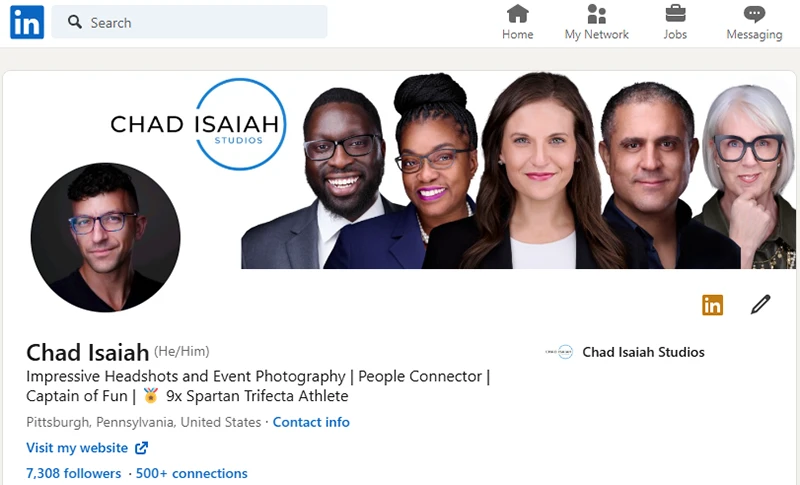 Screenshot of a professional headshot photograhper's LinkedIn profile, showcasing a proper LinkedIn profile picture